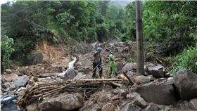 线路板厂祈福|福建泰宁山体滑坡紧急救援中