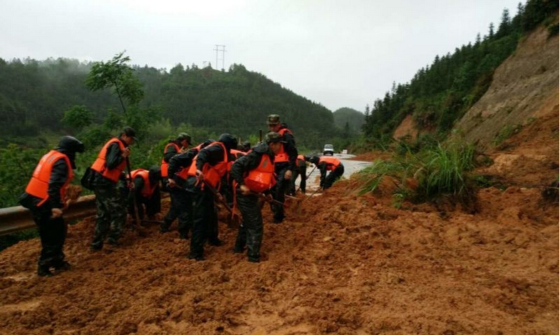 线路板厂祈福|福建泰宁山体滑坡紧急救援中