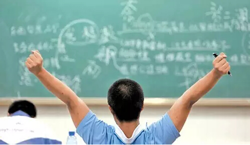 高考季，深联和记娱乐·H88厂与你在一起！