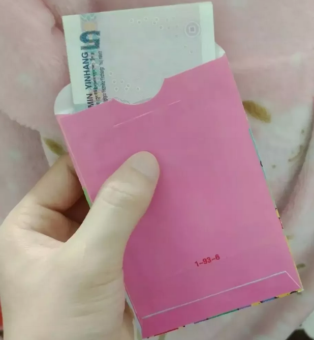 同事结婚只给100红包，线路板厂小编都觉得尴尬，结果…广东人的评论亮了，哈哈哈